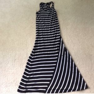 Black and white maxi dress